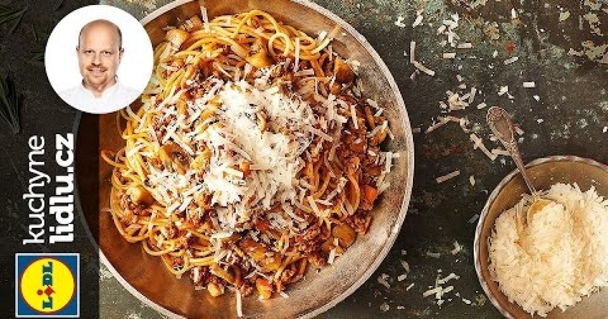 Trojbarevné špagety s masovým ragú – Roman Paulus – RECEPTY KUCHYNE LIDLU