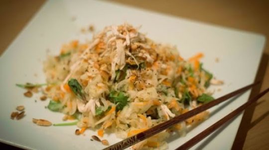 Vietnamský kedlubnový salát – Nôm Su Hào