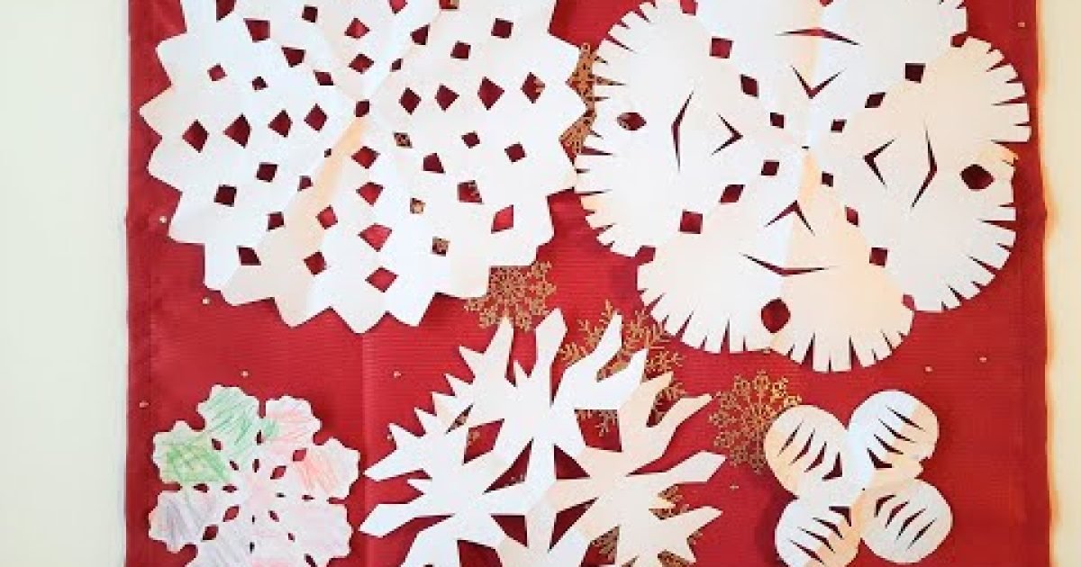 Vločky z papíru – jak jsme vyráběli vánoční dekorace