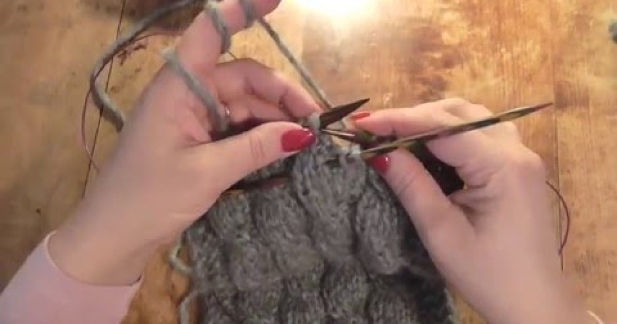 Kurz pletení – copánky, jak se plete šála; How to Knit a Cable